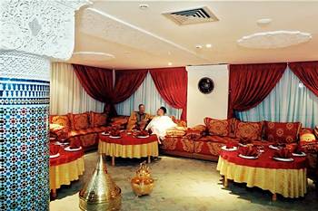 Photo of restaurant of hotel 