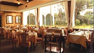 Photo of restaurant of hotel 